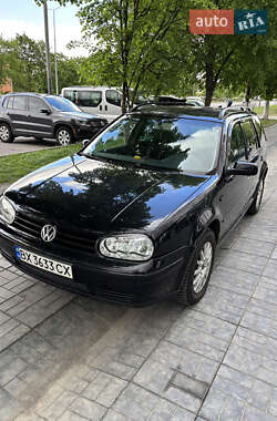 Универсал Volkswagen Golf 2002 в Нетешине