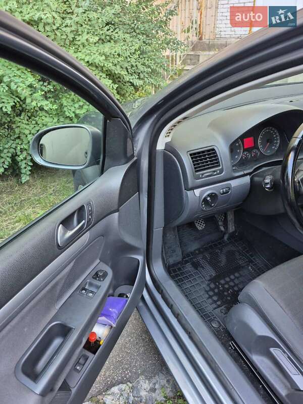 Хэтчбек Volkswagen Golf 2007 в Украинке фото 10 Хэтчбек Volkswagen Golf 2007 в Украинке