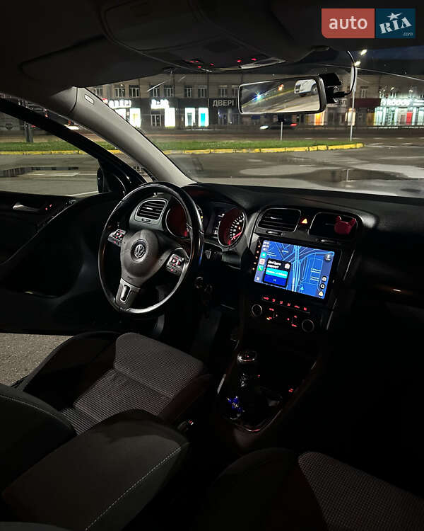 Хетчбек Volkswagen Golf 2008 в Ратному