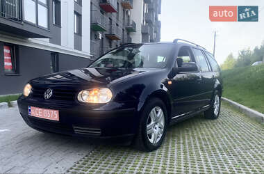 Універсал Volkswagen Golf 2003 в Львові