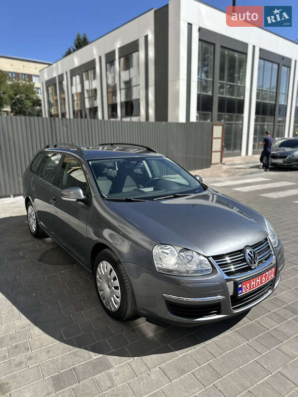 Универсал Volkswagen Golf 2007 в Виннице