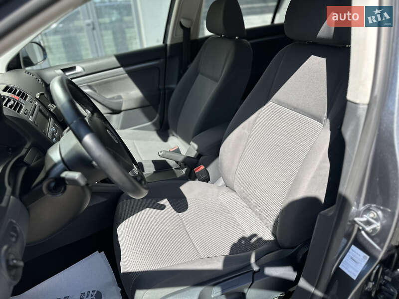 Универсал Volkswagen Golf 2007 в Виннице