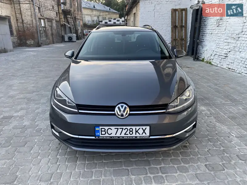 Volkswagen Golf 2017 VIN WVWZZZAUZHP761532 фото оголошення 44 з 80