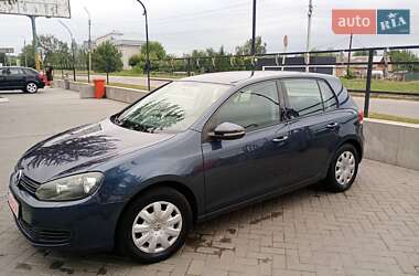 Хэтчбек Volkswagen Golf 2009 в Корсуне-Шевченковском
