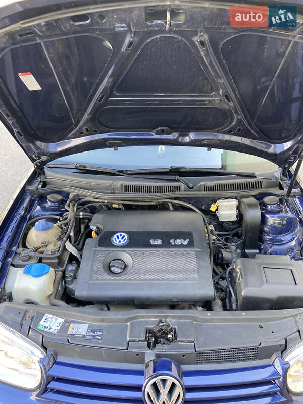 Универсал Volkswagen Golf 2001 в Радивилове