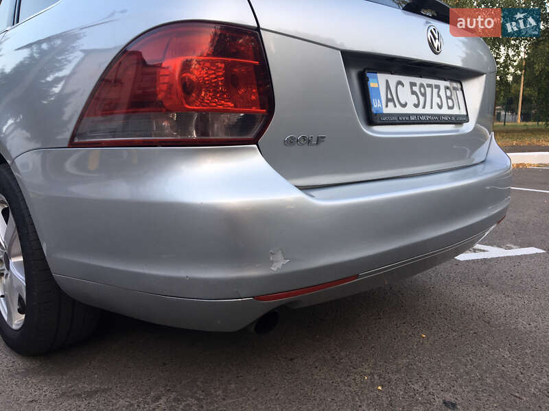 Универсал Volkswagen Golf 2011 в Буковеле