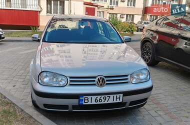 Хетчбек Volkswagen Golf 2000 в Полтаві