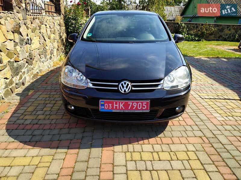 Хэтчбек Volkswagen Golf 2007 в Луцке