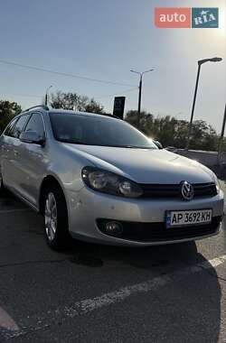 Універсал Volkswagen Golf 2012 в Запоріжжі