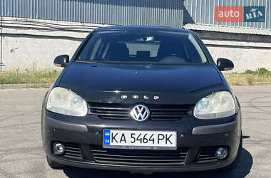 Хетчбек Volkswagen Golf 2006 в Києві