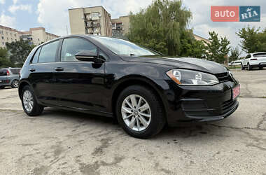 Хетчбек Volkswagen Golf 2016 в Новодністровську