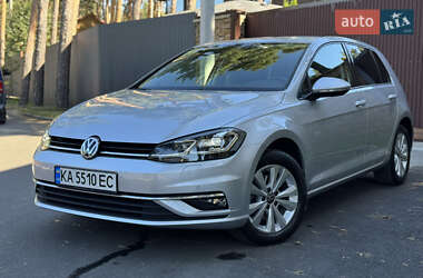 Хэтчбек Volkswagen Golf 2020 в Киеве