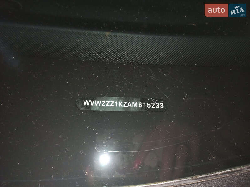 Универсал Volkswagen Golf 2010 в Балте