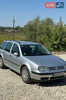 Універсал Volkswagen Golf 2000 в Збаражі