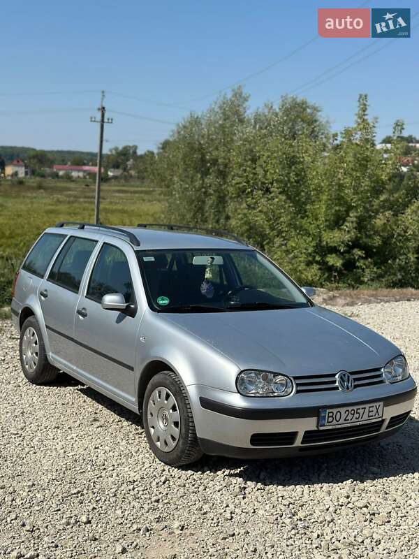 Volkswagen Golf 2000