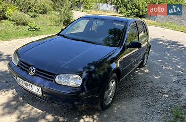 Хетчбек Volkswagen Golf 1999 в Харкові