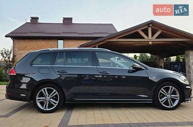 Універсал Volkswagen Golf 2018 в Вінниці