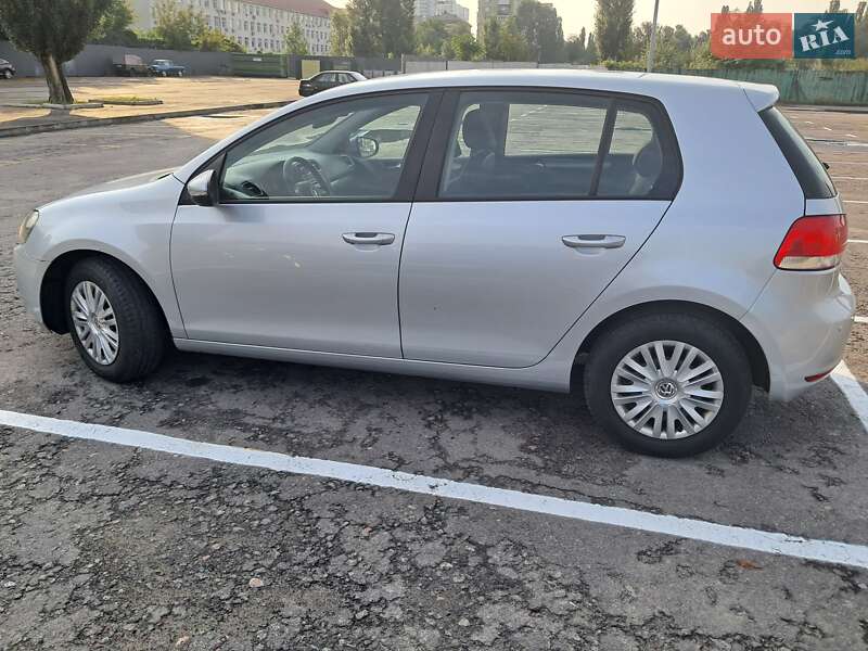 Хетчбек Volkswagen Golf 2011 в Борисполі