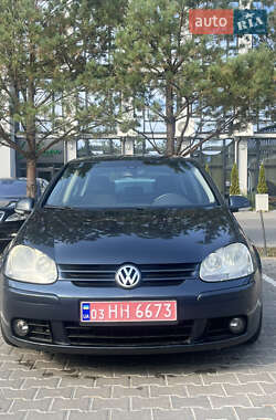 Хетчбек Volkswagen Golf 2007 в Рівному