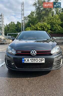 Універсал Volkswagen Golf 2012 в Києві