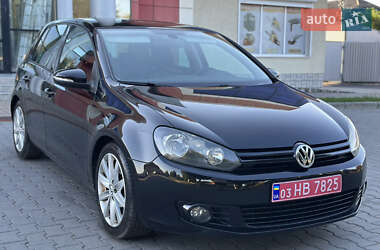 Хетчбек Volkswagen Golf 2010 в Старокостянтинові