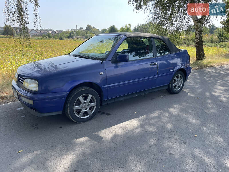 Кабріолет Volkswagen Golf 1996 в Володимирі