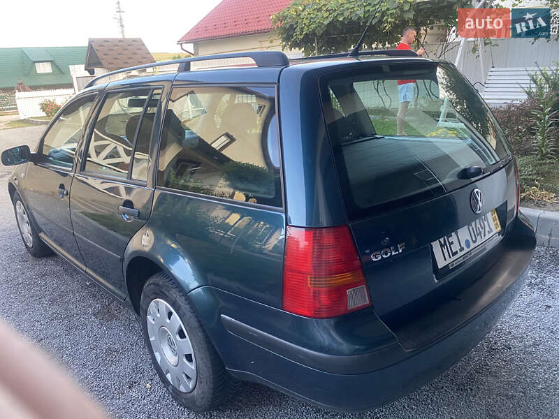 Універсал Volkswagen Golf 2002 в Бучачі