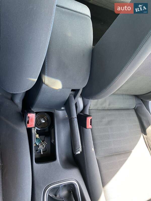 Хетчбек Volkswagen Golf 2007 в Полтаві