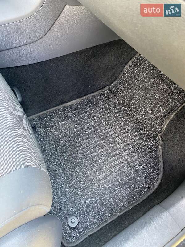 Хетчбек Volkswagen Golf 2007 в Полтаві