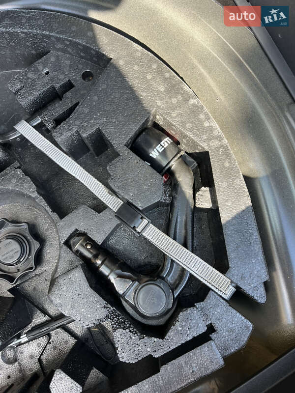 Универсал Volkswagen Golf 2011 в Корсуне-Шевченковском фото 22 Универсал Volkswagen Golf 2011 в Корсуне-Шевченковском