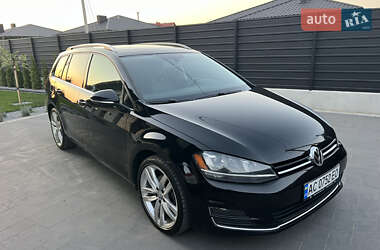 Універсал Volkswagen Golf 2015 в Луцьку