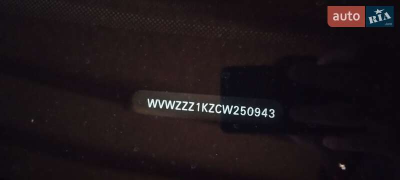 Хетчбек Volkswagen Golf 2012 в Мукачевому