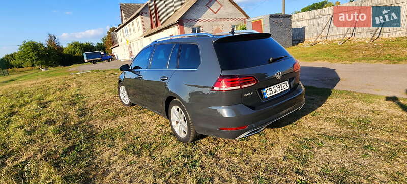 Універсал Volkswagen Golf 2018 в Ніжині