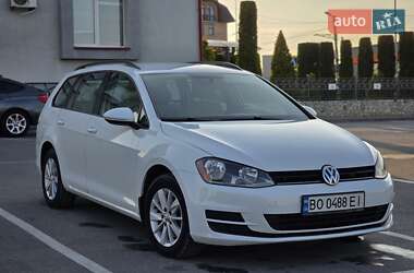 Универсал Volkswagen Golf 2015 в Тернополе