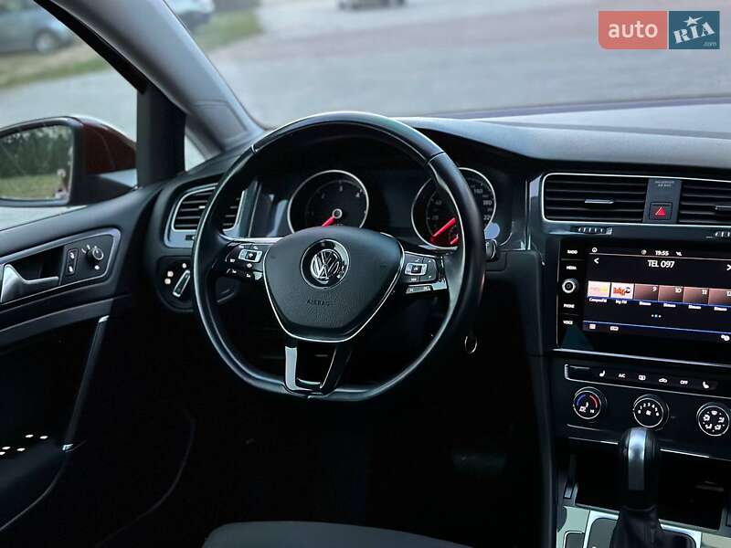 Універсал Volkswagen Golf 2019 в Бучачі