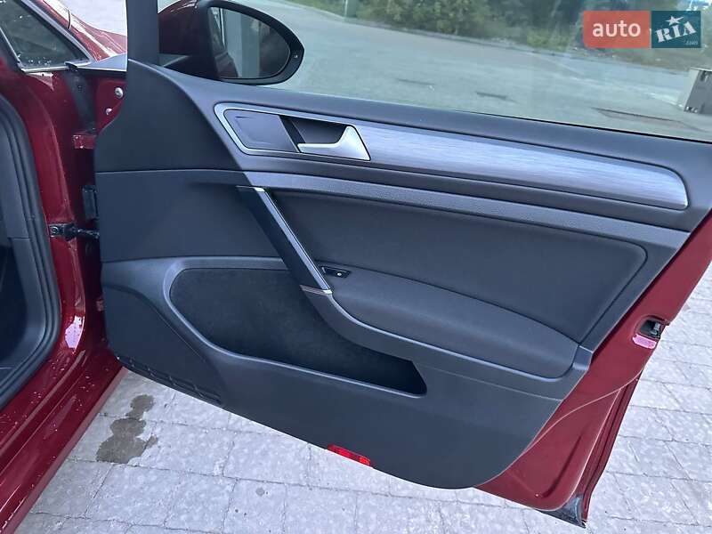 Універсал Volkswagen Golf 2019 в Бучачі