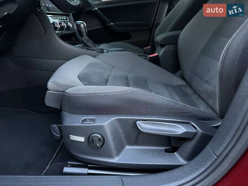 Універсал Volkswagen Golf 2019 в Бучачі