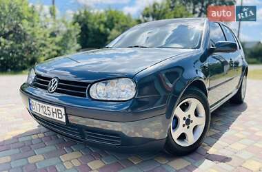 Хэтчбек Volkswagen Golf 2002 в Полтаве