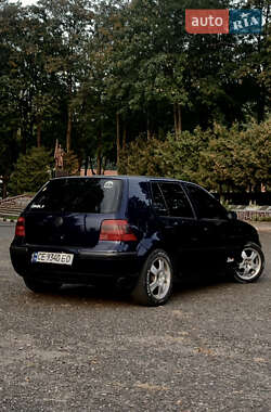 Хэтчбек Volkswagen Golf 2000 в Вижнице