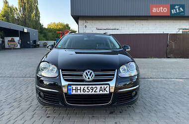Универсал Volkswagen Golf 2009 в Раздельной