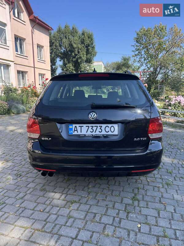 Універсал Volkswagen Golf 2011 в Івано-Франківську