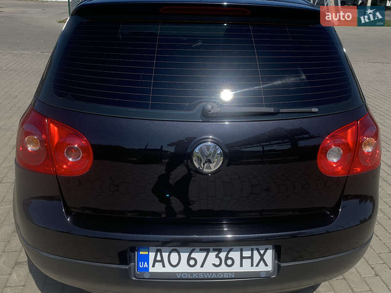 Хэтчбек Volkswagen Golf 2007 в Мукачево