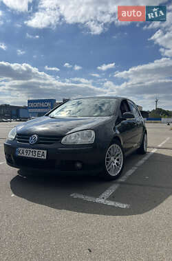 Хетчбек Volkswagen Golf 2006 в Києві