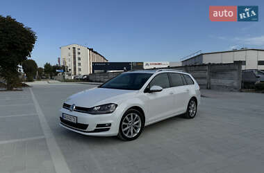Універсал Volkswagen Golf 2015 в Івано-Франківську