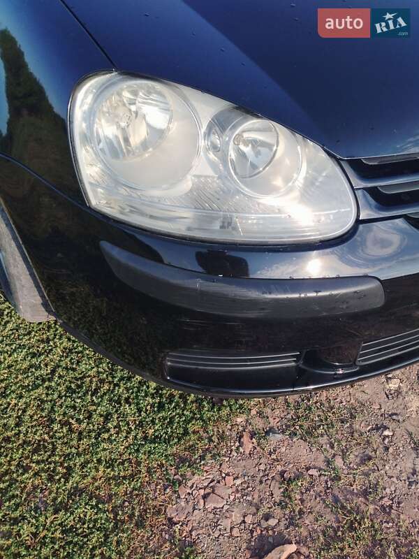 Хэтчбек Volkswagen Golf 2004 в Радехове фото 7 Хэтчбек Volkswagen Golf 2004 в Радехове