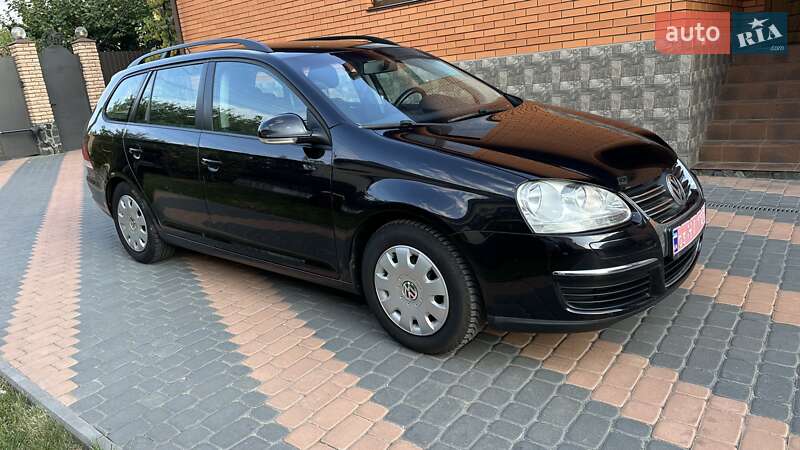 Універсал Volkswagen Golf 2009 в Бершаді