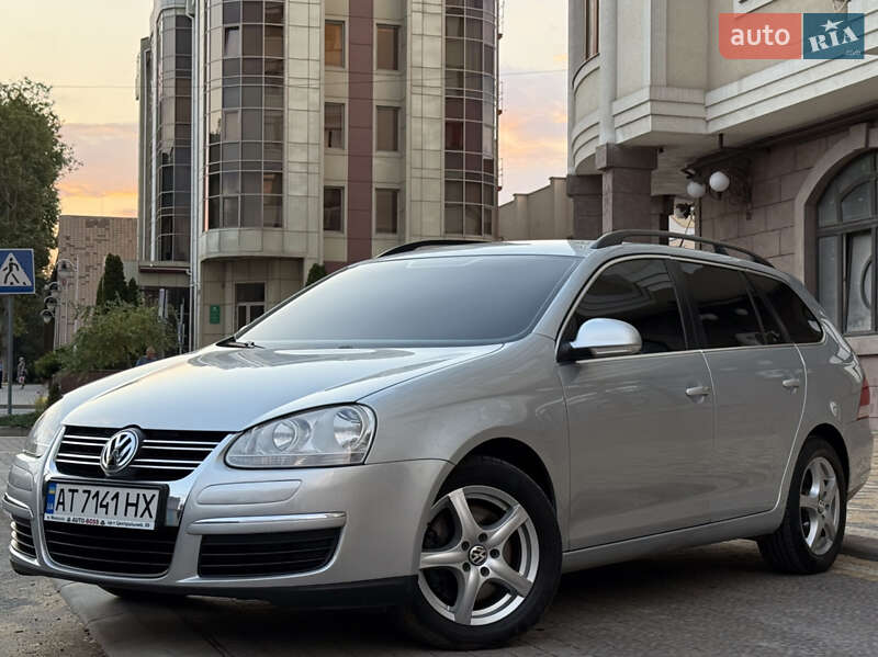 Універсал Volkswagen Golf 2009 в Миколаєві
