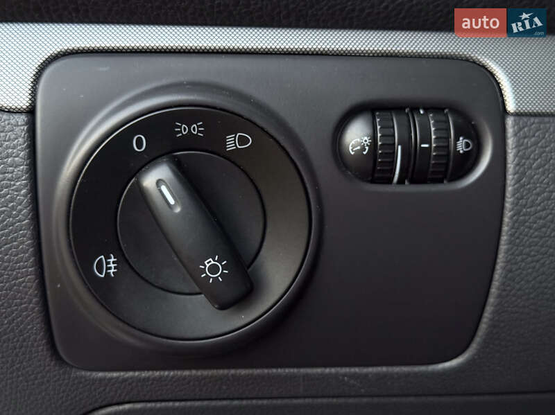 Універсал Volkswagen Golf 2009 в Миколаєві