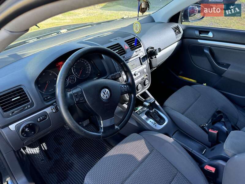 Универсал Volkswagen Golf 2008 в Ровно фото 5 Универсал Volkswagen Golf 2008 в Ровно