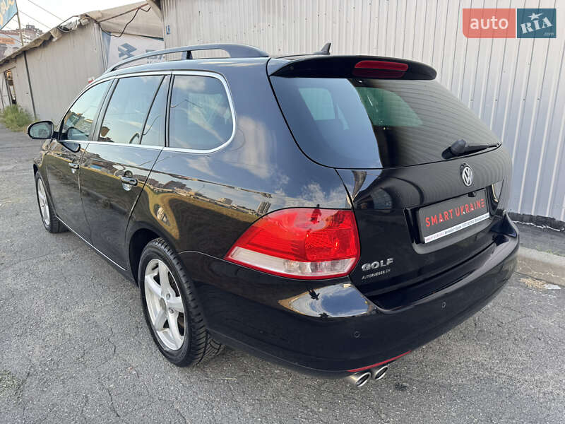 Універсал Volkswagen Golf 2008 в Києві